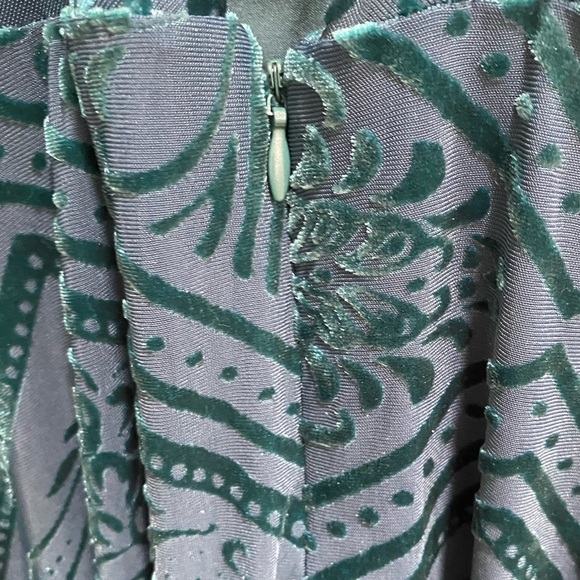 Urban Outfitters Uo Lexi‎ Velvet Cowl Neck Mini Dress, sz Medium - Picture 9 of 11